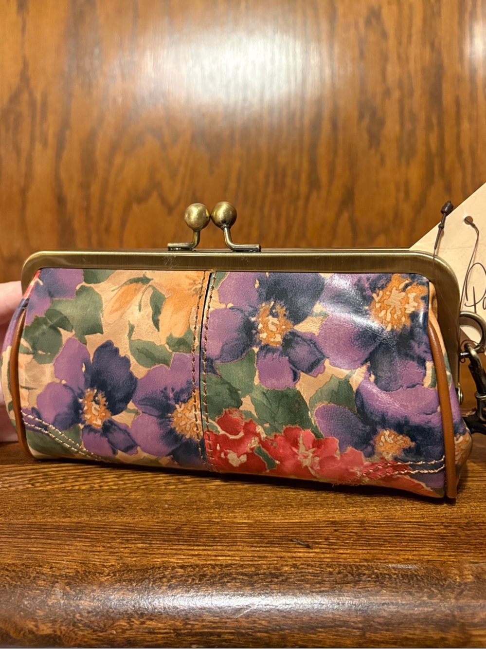 NWT-Patricia Nash-Renna Frame Kiss-Lock Wristlet Wallet-French Hydrangeas-$79 - Picture 7 of 13